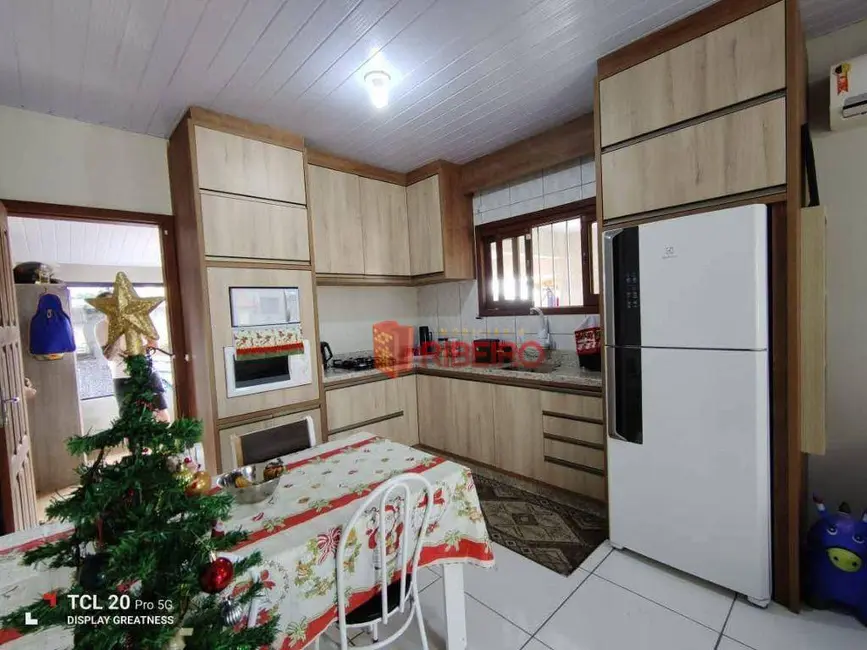 Foto 5 de Casa com 3 quartos à venda, 300m2 em Coloninha, Ararangua - SC