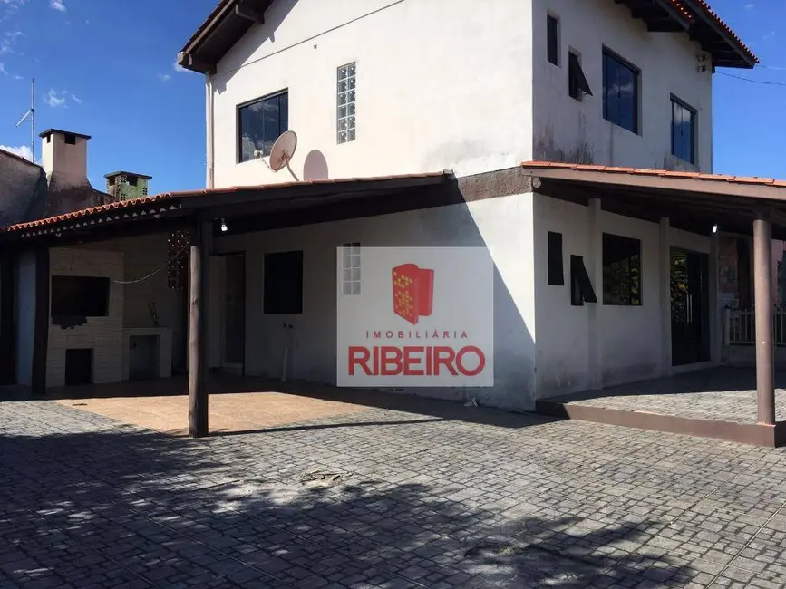 Foto 4 de Casa com 3 quartos à venda, 270m2 em Sombrio - SC