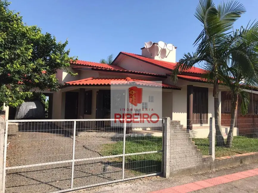 Casa com 3 quartos à venda, 312m2 em Sao Joao Do Sul - SC - imagem 1 Foto 1 de Casa com 3 quartos à venda, 312m2 em Sao Joao Do Sul - SC