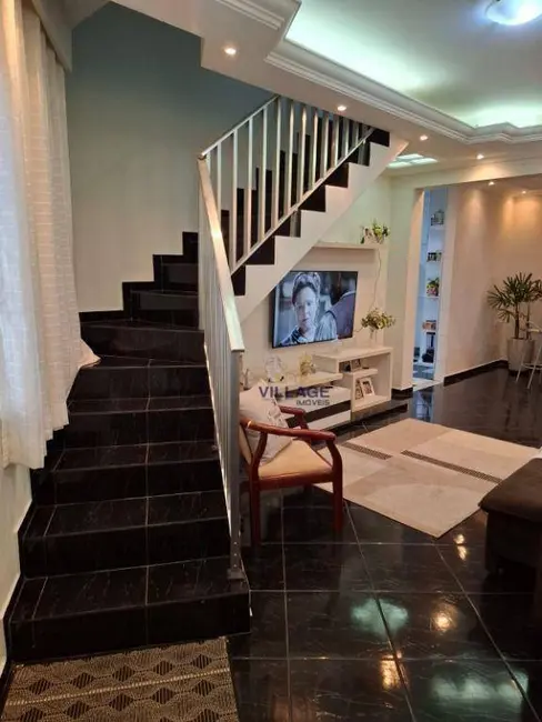 Foto 8 de Sobrado com 4 quartos à venda, 162m2 em Jardim Santo Elias, São Paulo - SP