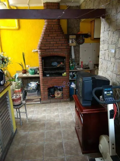 Sobrado com 3 quartos à venda, 125m2 em Vila Santa Edwiges, São Paulo - SP - imagem 6 Foto 6 de Sobrado com 3 quartos à venda, 125m2 em Vila Santa Edwiges, São Paulo - SP