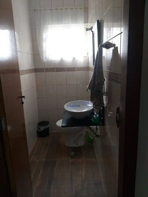 Foto 7 de Sobrado com 3 quartos à venda, 300m2 em Ayrosa, Osasco - SP