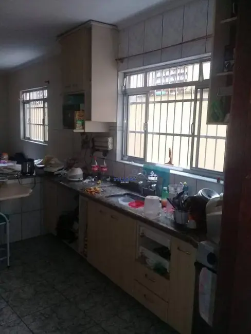 Foto 6 de Sobrado com 3 quartos à venda, 338m2 em Jardim Marisa, São Paulo - SP