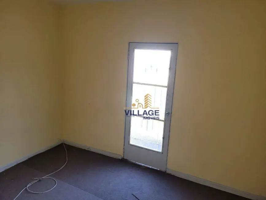 Foto 2 de Sobrado com 4 quartos à venda, 300m2 em Vila Guedes, São Paulo - SP