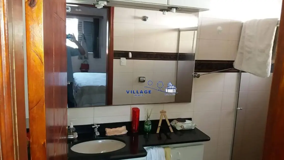 Sobrado com 3 quartos à venda, 230m2 em Parque Anhangüera (São Domingos), São Paulo - SP - imagem 9 Foto 9 de Sobrado com 3 quartos à venda, 230m2 em Parque Anhangüera (São Domingos), São Paulo - SP