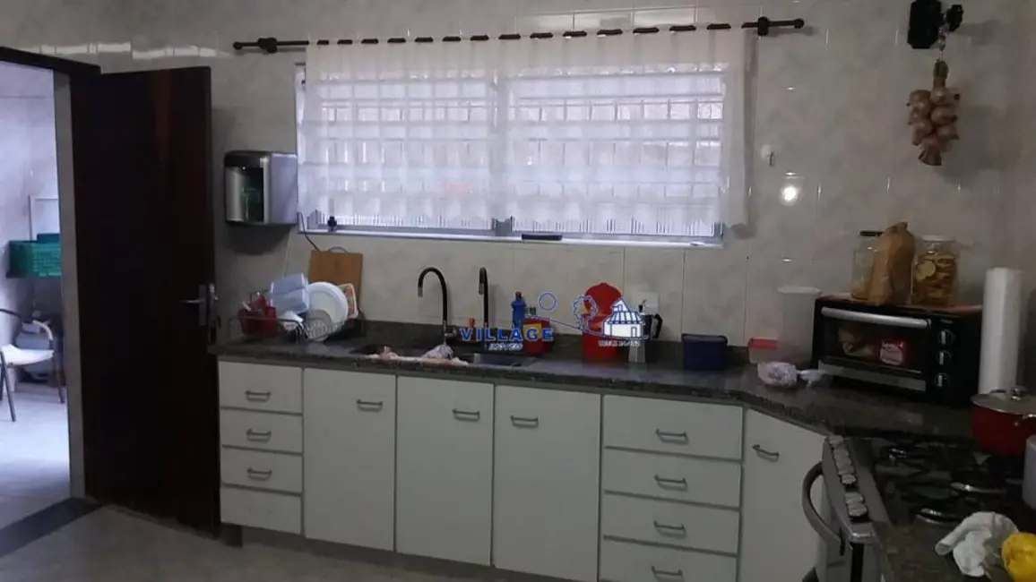 Sobrado com 3 quartos à venda, 230m2 em Parque Anhangüera (São Domingos), São Paulo - SP - imagem 6 Foto 6 de Sobrado com 3 quartos à venda, 230m2 em Parque Anhangüera (São Domingos), São Paulo - SP