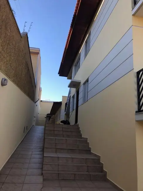 Casa com 2 quartos para alugar, 80m2 em Jardim Santo Elias, São Paulo - SP - imagem 3 Foto 3 de Casa com 2 quartos para alugar, 80m2 em Jardim Santo Elias, São Paulo - SP