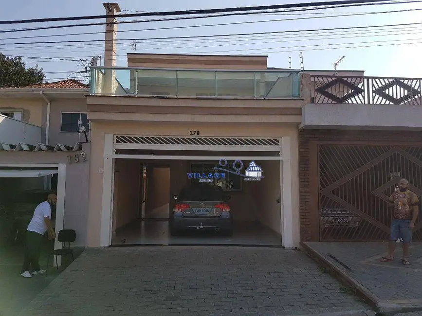 Foto 1 de Sobrado com 4 quartos à venda, 150m2 em Jardim Mangalot, São Paulo - SP