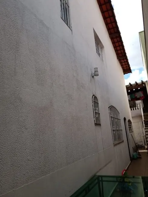 Sobrado com 3 quartos à venda, 203m2 em Chácara São João, São Paulo - SP - imagem 4 Foto 4 de Sobrado com 3 quartos à venda, 203m2 em Chácara São João, São Paulo - SP