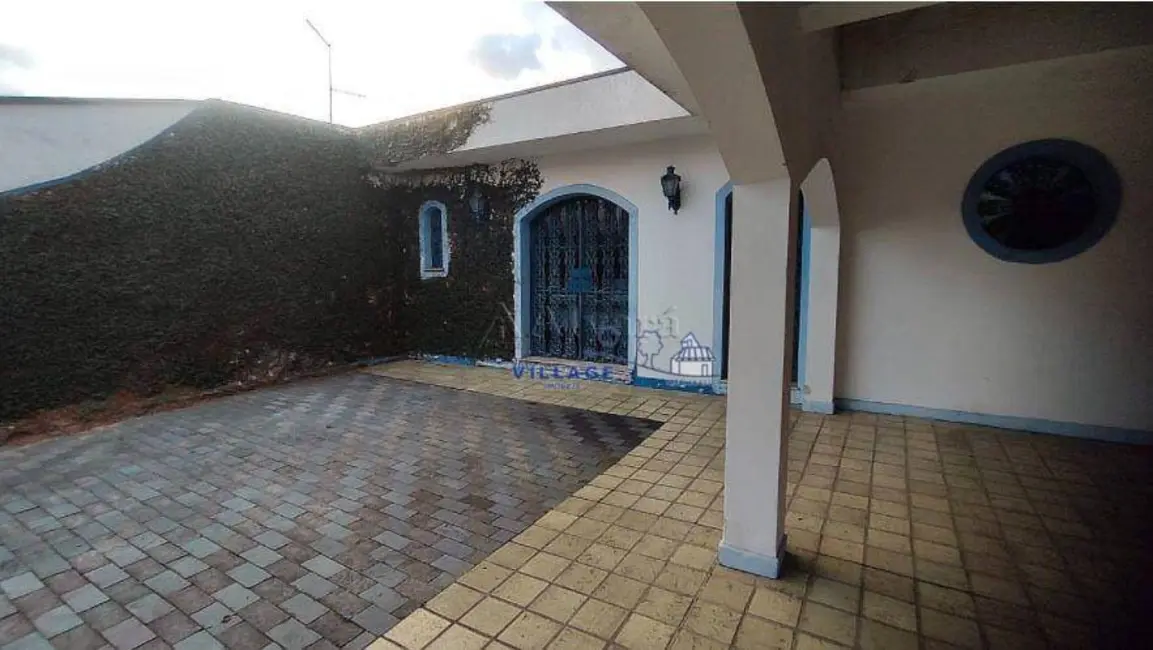 Sobrado com 3 quartos à venda, 400m2 em Parque São Domingos, São Paulo - SP - imagem 2 Foto 2 de Sobrado com 3 quartos à venda, 400m2 em Parque São Domingos, São Paulo - SP