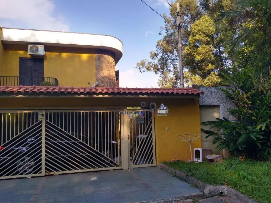 Foto 2 de Casa de Condomínio com 3 quartos à venda, 208m2 em Jardim Regina, São Paulo - SP