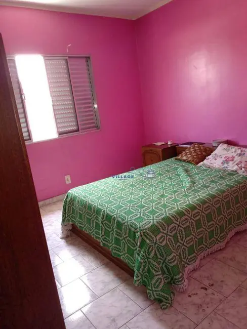 Sobrado com 4 quartos à venda, 240m2 em Jardim Mangalot, São Paulo - SP - imagem 4 Foto 4 de Sobrado com 4 quartos à venda, 240m2 em Jardim Mangalot, São Paulo - SP