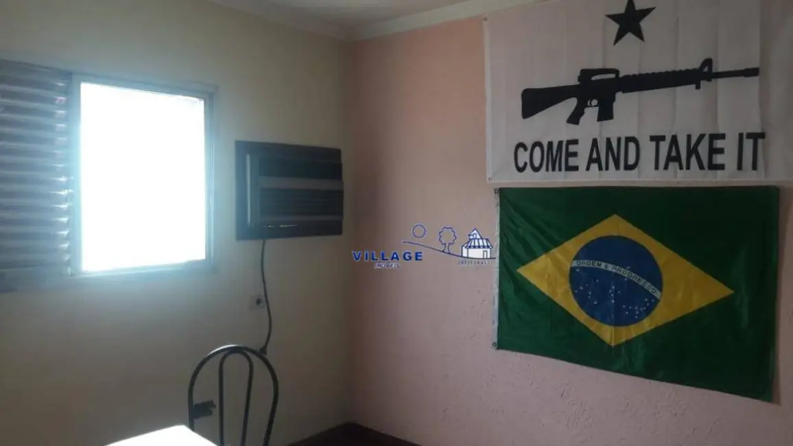 Foto 2 de Sobrado com 3 quartos para alugar, 151m2 em Parque Maria Domitila, São Paulo - SP