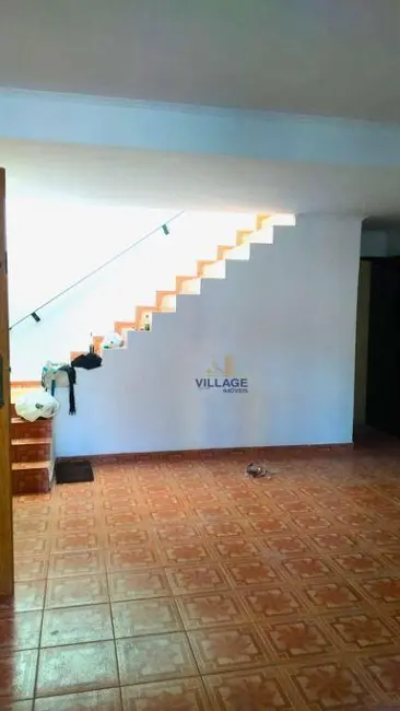 Foto 4 de Sobrado com 3 quartos para alugar, 151m2 em Parque Maria Domitila, São Paulo - SP