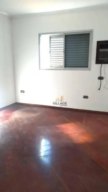 Foto 8 de Sobrado com 3 quartos para alugar, 151m2 em Parque Maria Domitila, São Paulo - SP