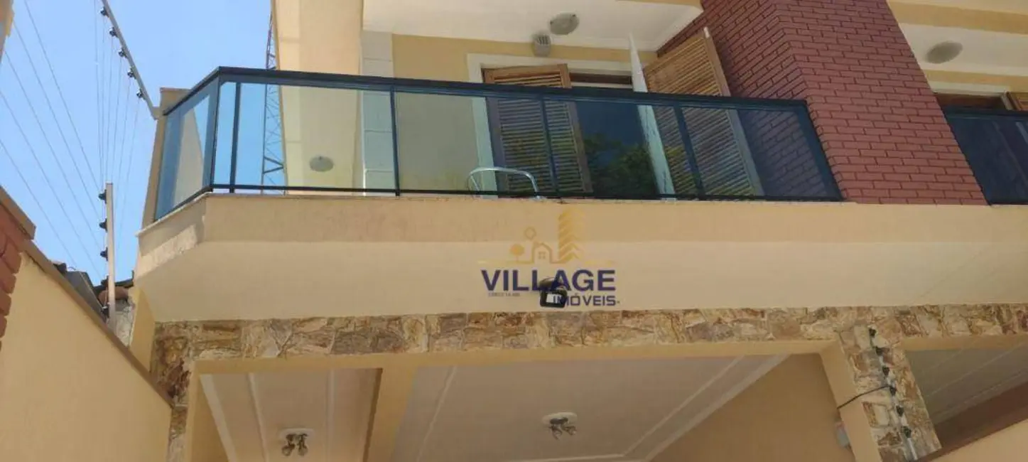 Sobrado com 4 quartos à venda, 165m2 em Parque São Domingos, São Paulo - SP - imagem 3 Foto 3 de Sobrado com 4 quartos à venda, 165m2 em Parque São Domingos, São Paulo - SP