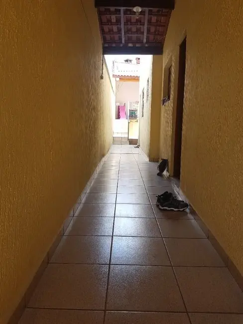 Foto 9 de Casa com 3 quartos à venda, 140m2 em Vila Guedes, São Paulo - SP