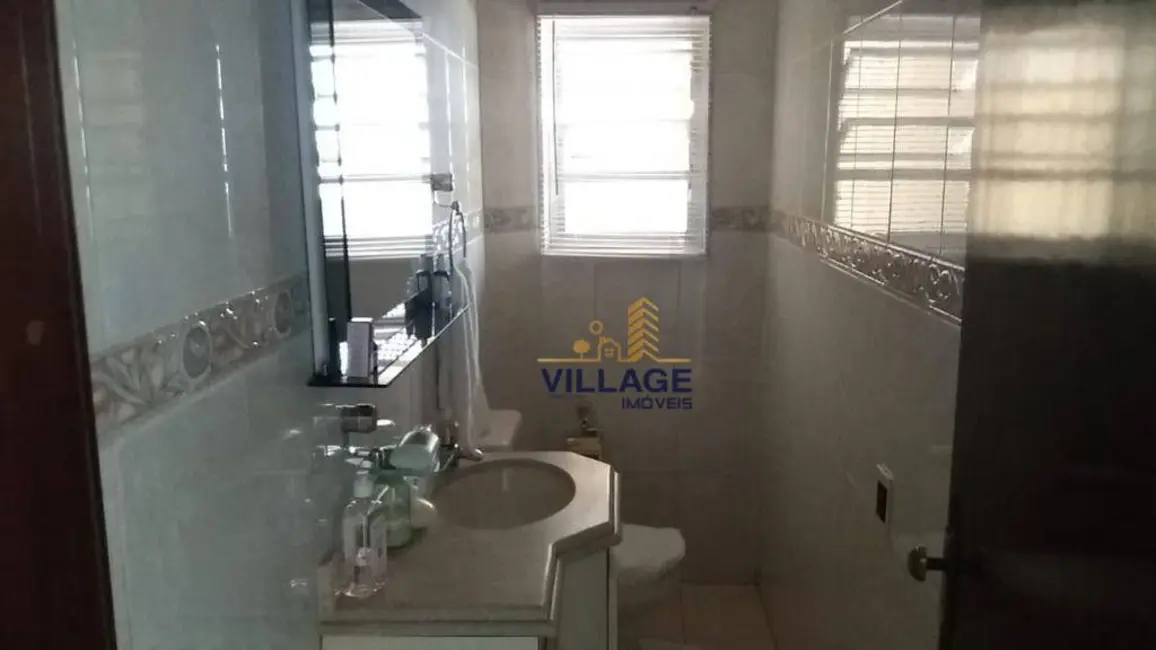 Sobrado com 3 quartos à venda, 140m2 em Vila Pereira Barreto, São Paulo - SP - imagem 8 Foto 8 de Sobrado com 3 quartos à venda, 140m2 em Vila Pereira Barreto, São Paulo - SP