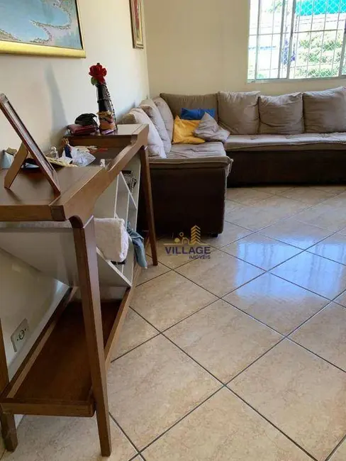 Sobrado com 3 quartos à venda, 165m2 em Ayrosa, Osasco - SP - imagem 6 Foto 6 de Sobrado com 3 quartos à venda, 165m2 em Ayrosa, Osasco - SP