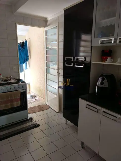 Casa com 2 quartos à venda, 153m2 em Conjunto Residencial Vista Verde, São Paulo - SP - imagem 4 Foto 4 de Casa com 2 quartos à venda, 153m2 em Conjunto Residencial Vista Verde, São Paulo - SP