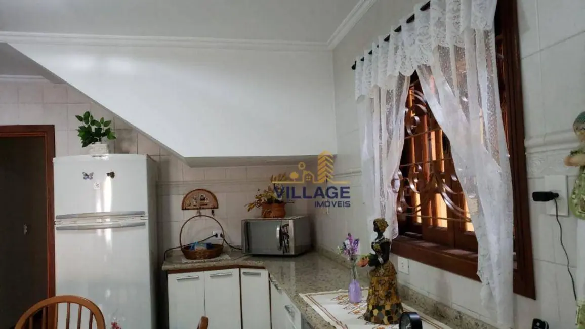 Sobrado com 3 quartos à venda, 250m2 em Vila Clarice, São Paulo - SP - imagem 8 Foto 8 de Sobrado com 3 quartos à venda, 250m2 em Vila Clarice, São Paulo - SP