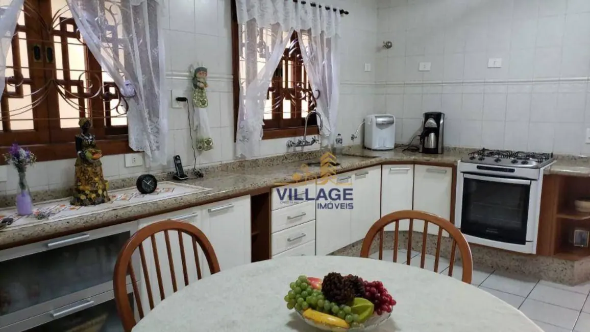 Sobrado com 3 quartos à venda, 250m2 em Vila Clarice, São Paulo - SP - imagem 4 Foto 4 de Sobrado com 3 quartos à venda, 250m2 em Vila Clarice, São Paulo - SP