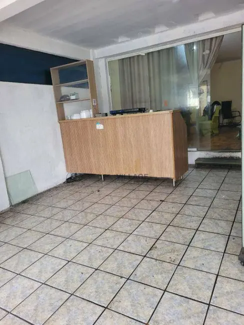 Foto 6 de Sobrado com 3 quartos à venda, 192m2 em Ayrosa, Osasco - SP