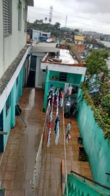 Foto 2 de Casa com 5 quartos à venda, 150m2 em Vila Jaguari, São Paulo - SP
