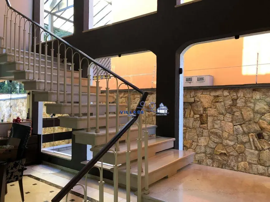 Sobrado com 5 quartos à venda, 420m2 em City América, São Paulo - SP - imagem 9 Foto 9 de Sobrado com 5 quartos à venda, 420m2 em City América, São Paulo - SP