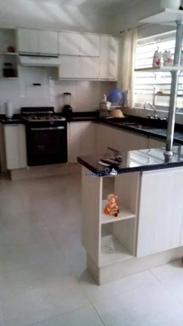 Foto 1 de Sobrado com 3 quartos à venda, 200m2 em Vila Mangalot, São Paulo - SP