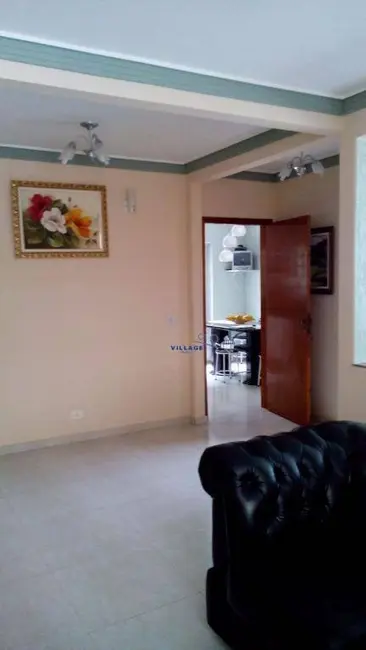 Foto 4 de Sobrado com 3 quartos à venda, 200m2 em Vila Mangalot, São Paulo - SP