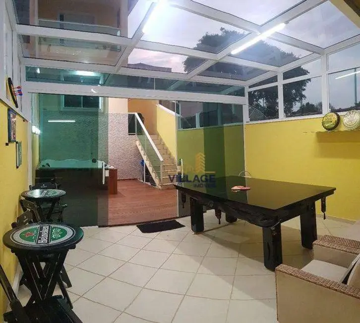 Foto 3 de Sobrado com 3 quartos à venda, 210m2 em Vila Mangalot, São Paulo - SP