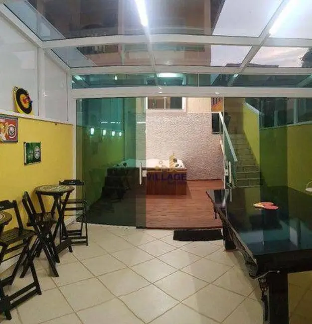Foto 5 de Sobrado com 3 quartos à venda, 210m2 em Vila Mangalot, São Paulo - SP
