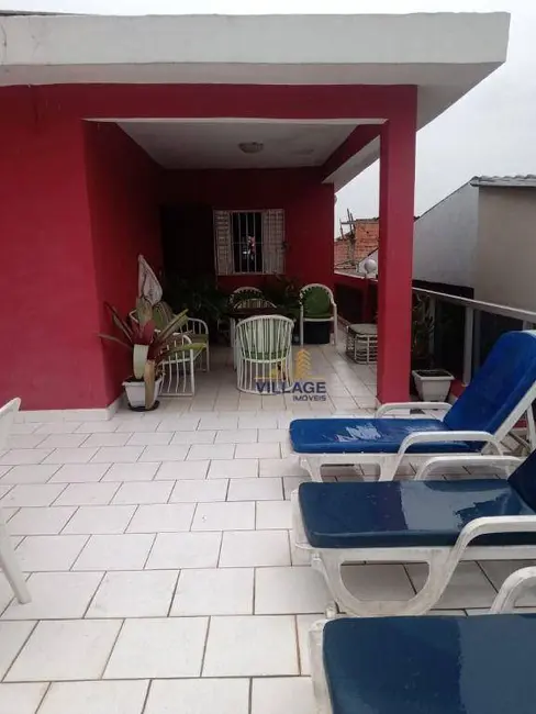 Sobrado com 3 quartos à venda, 225m2 em Vila Zat, São Paulo - SP - imagem 2 Foto 2 de Sobrado com 3 quartos à venda, 225m2 em Vila Zat, São Paulo - SP