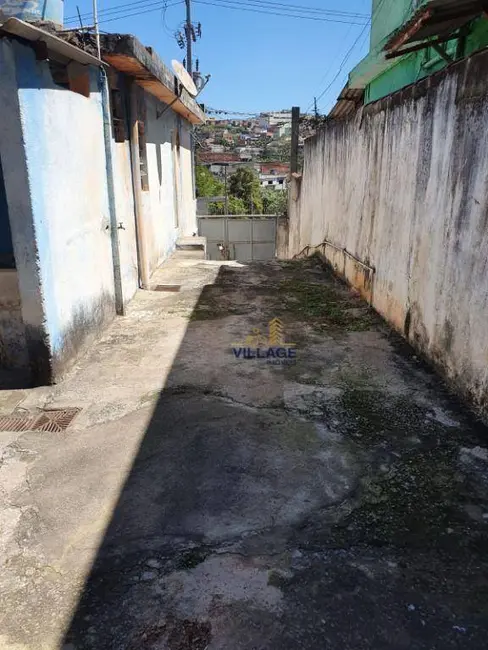 Casa com 3 quartos à venda, 250m2 em Jardim Nova Esperança, Francisco Morato - SP - imagem 3 Foto 3 de Casa com 3 quartos à venda, 250m2 em Jardim Nova Esperança, Francisco Morato - SP