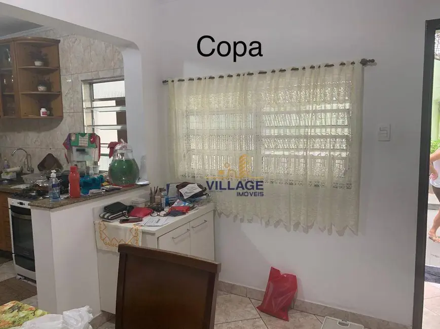 Foto 4 de Sobrado com 3 quartos à venda, 300m2 em Ayrosa, Osasco - SP