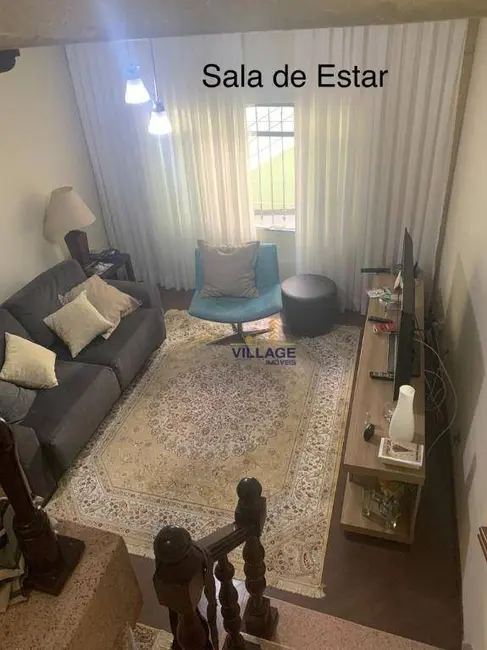 Foto 5 de Sobrado com 3 quartos à venda, 300m2 em Ayrosa, Osasco - SP