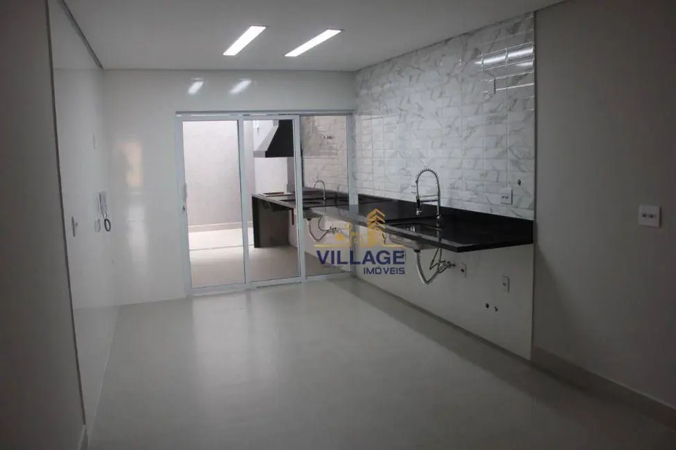 Sobrado com 3 quartos à venda, 90m2 em Jardim Regina, São Paulo - SP - imagem 3 Foto 3 de Sobrado com 3 quartos à venda, 90m2 em Jardim Regina, São Paulo - SP