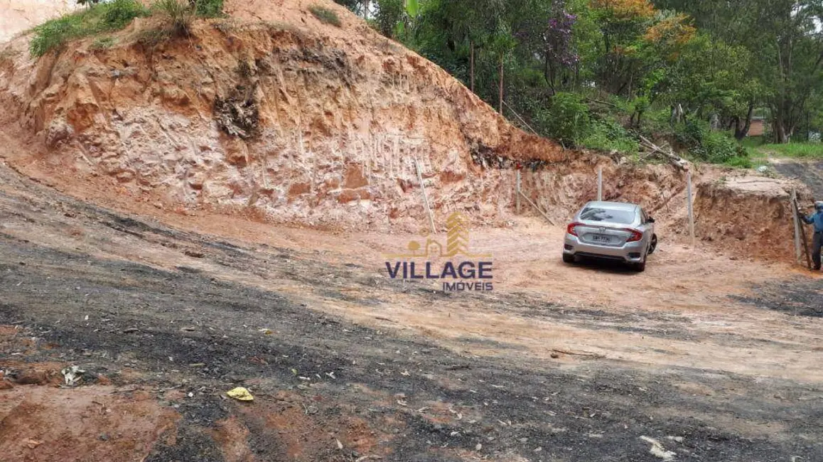 Foto 1 de Terreno / Lote à venda, 2200m2 em Santa Fé, Osasco - SP