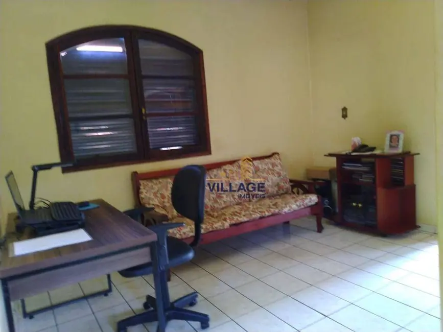 Foto 9 de Sobrado com 3 quartos à venda, 684m2 em Vila Mangalot, São Paulo - SP