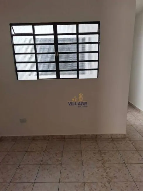 Foto 9 de Casa com 2 quartos para alugar, 98m2 em Parque Maria Domitila, São Paulo - SP