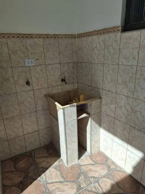 Foto 6 de Casa com 2 quartos para alugar, 98m2 em Parque Maria Domitila, São Paulo - SP