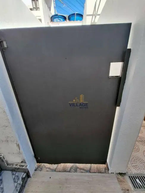 Foto 3 de Casa com 2 quartos para alugar, 98m2 em Parque Maria Domitila, São Paulo - SP