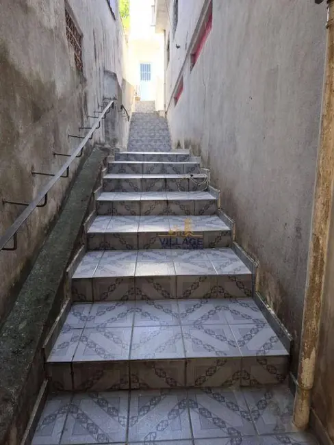 Foto 2 de Casa com 2 quartos para alugar, 98m2 em Parque Maria Domitila, São Paulo - SP