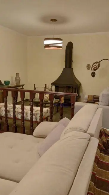 Sobrado com 3 quartos à venda, 255m2 em Jardim Marisa, São Paulo - SP - imagem 2 Foto 2 de Sobrado com 3 quartos à venda, 255m2 em Jardim Marisa, São Paulo - SP