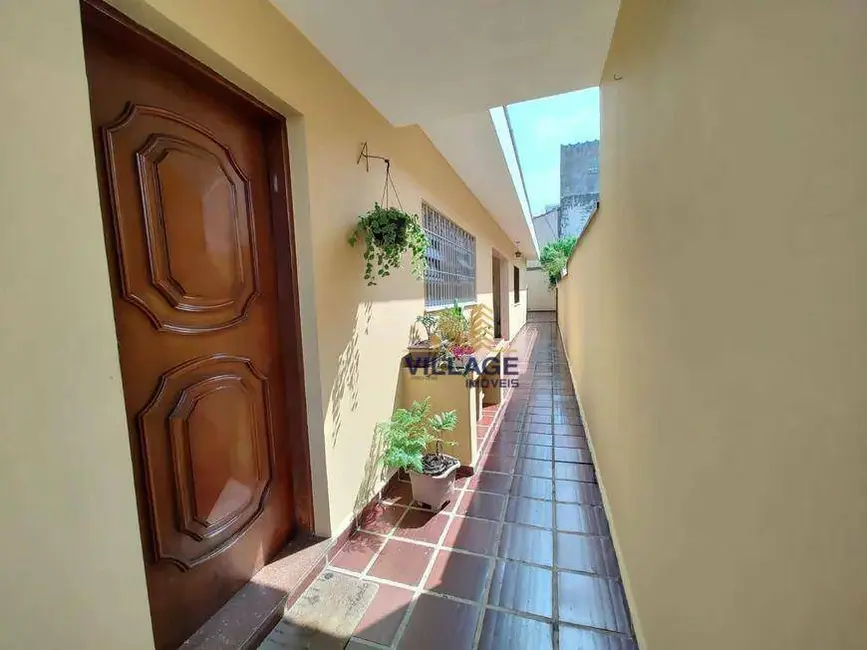 Foto 2 de Casa com 3 quartos à venda, 300m2 em Parque São Domingos, São Paulo - SP