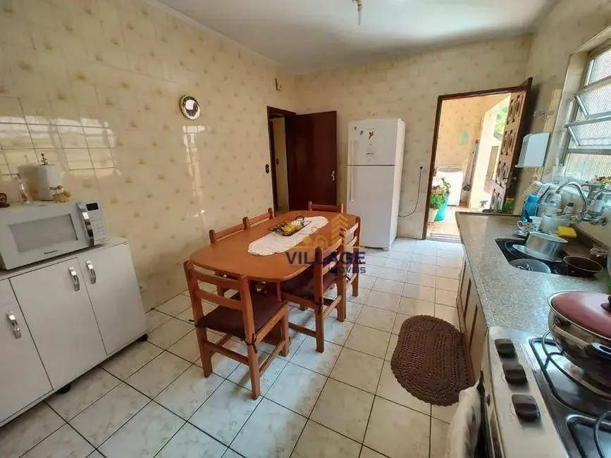 Foto 4 de Casa com 3 quartos à venda, 300m2 em Parque São Domingos, São Paulo - SP