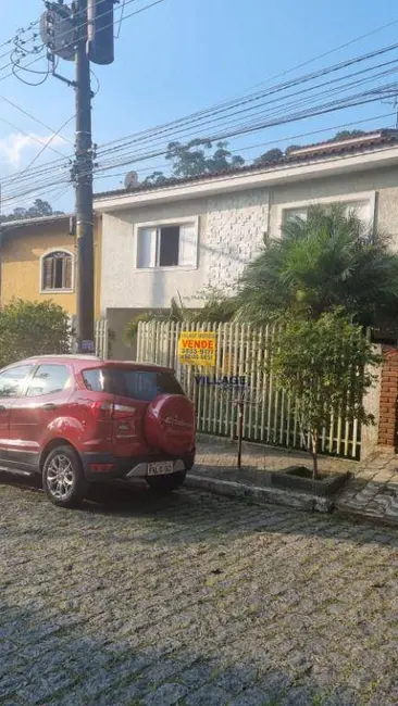 Foto 2 de Sobrado com 4 quartos à venda e para alugar, 300m2 em Ribeirao Pires - SP