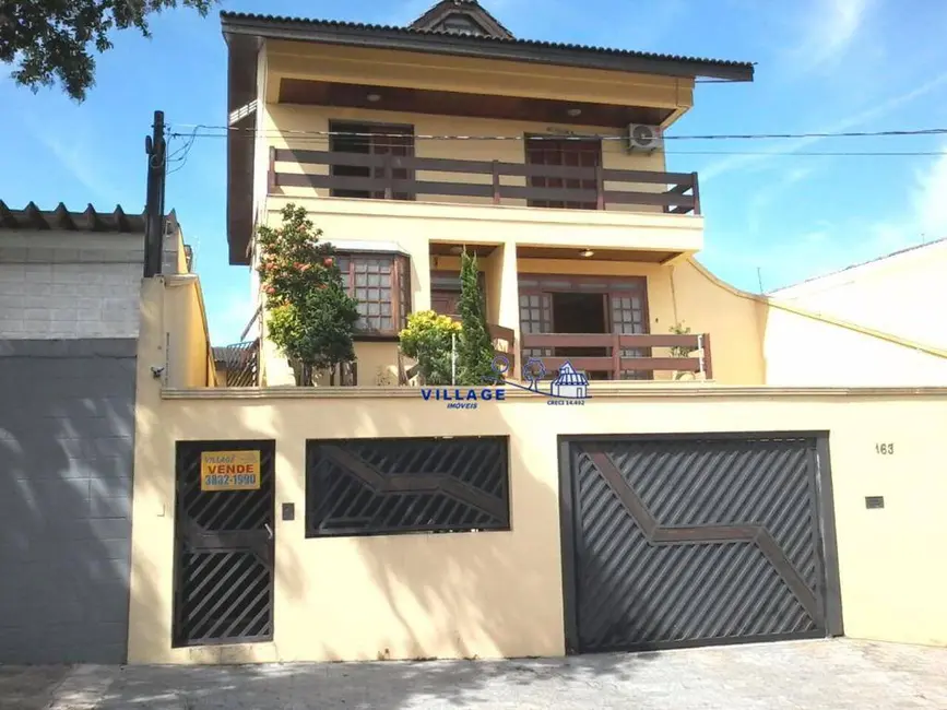 Sobrado com 4 quartos à venda, 283m2 em Parque Maria Domitila, São Paulo - SP - imagem 1 Foto 1 de Sobrado com 4 quartos à venda, 283m2 em Parque Maria Domitila, São Paulo - SP