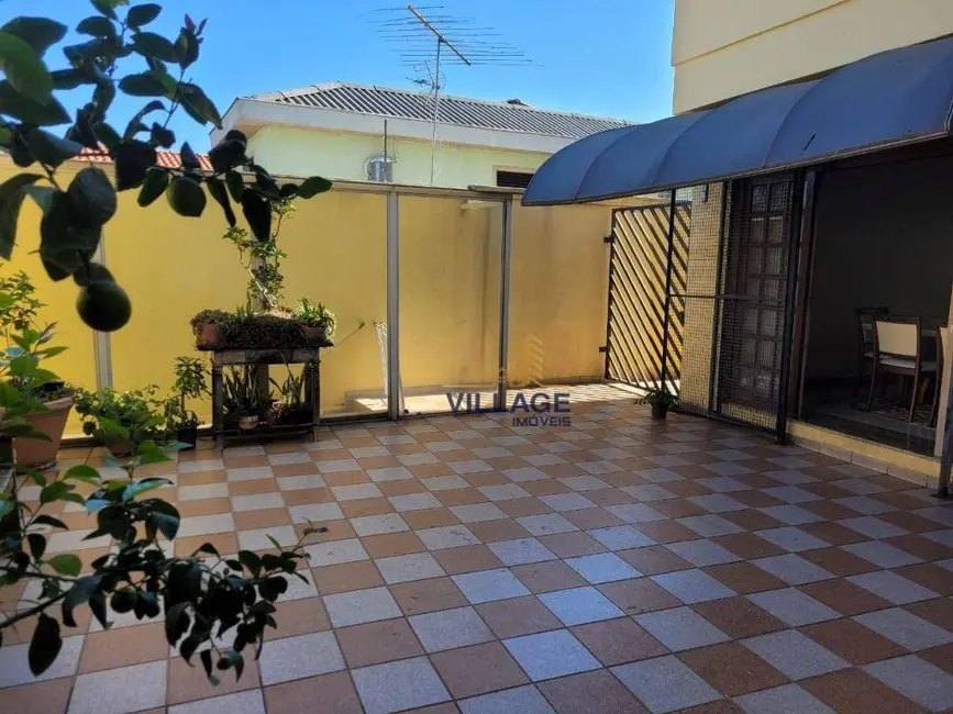 Sobrado com 4 quartos à venda, 283m2 em Parque Maria Domitila, São Paulo - SP - imagem 9 Foto 9 de Sobrado com 4 quartos à venda, 283m2 em Parque Maria Domitila, São Paulo - SP